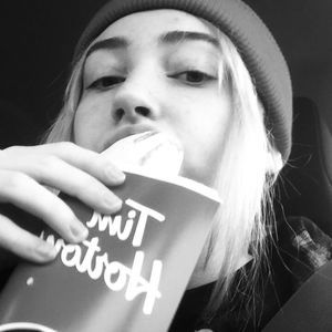 Meet your Posher, Marion